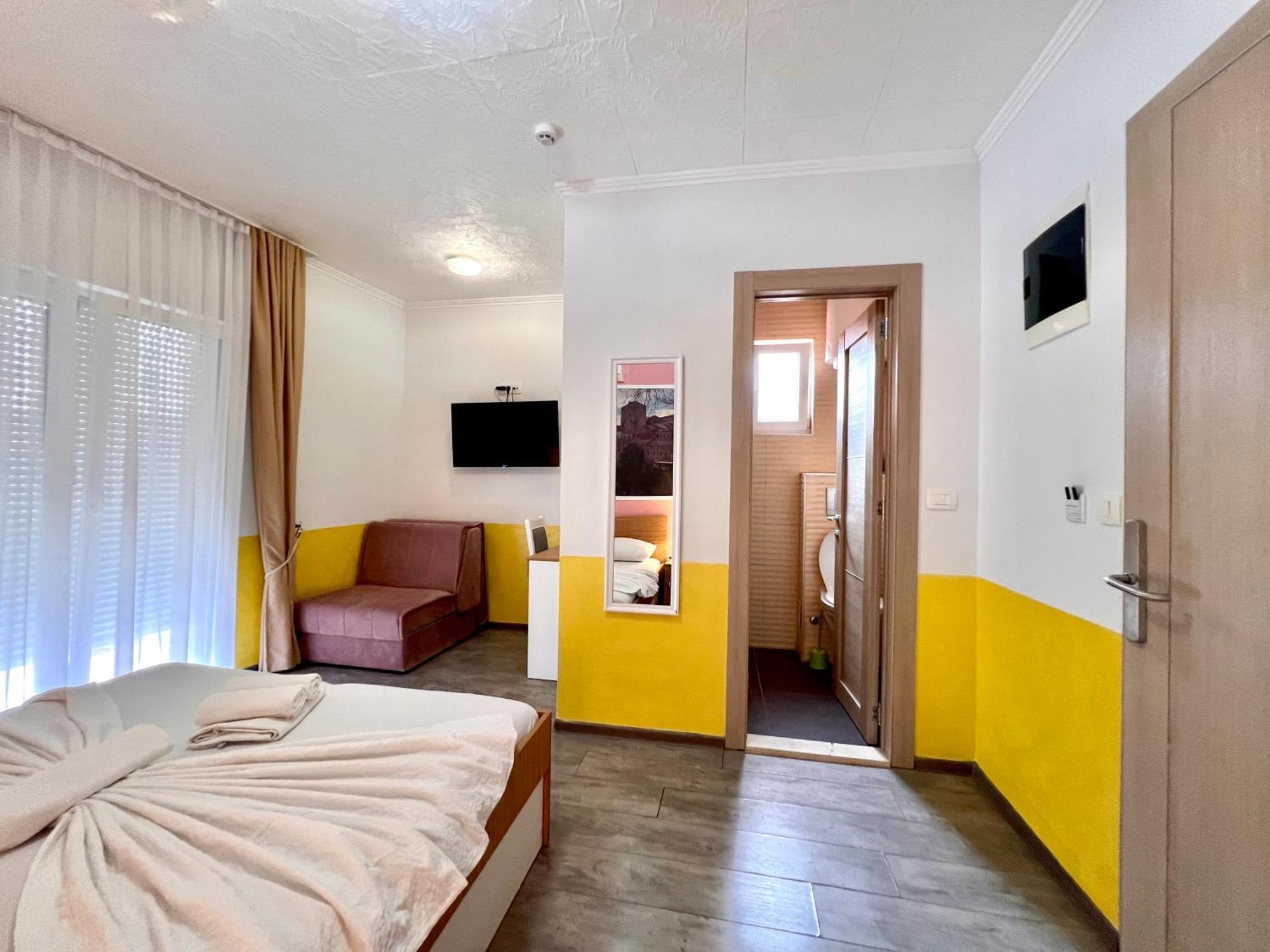 Hotel Nur モスタル エクステリア 写真